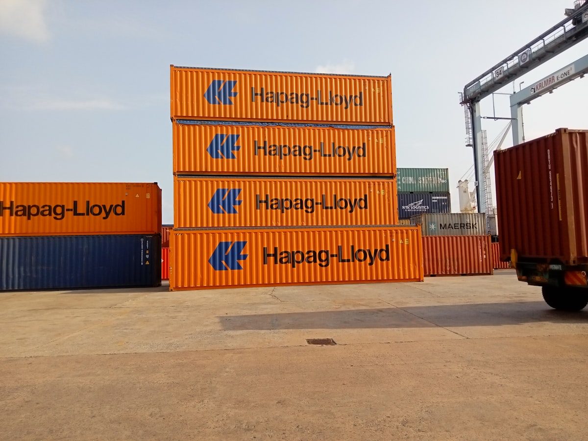 Containers on a truck captured in real time